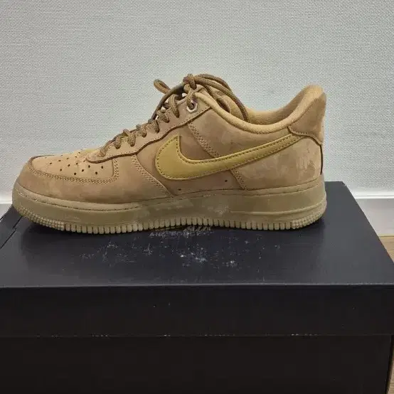 나이키된장포스 Air Force 1 07 WB Flax Wheet 265