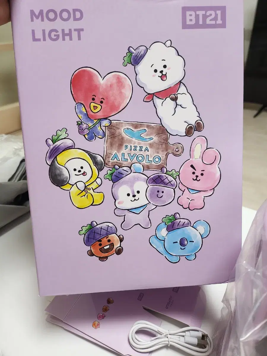 방탄 bt21 피자알볼로 무드등 피규어포함 일괄판매