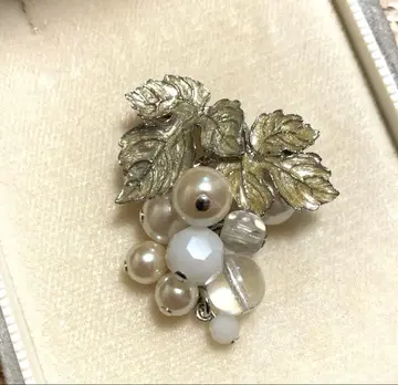 플러스 반돔 포도 모티브 그레이프 브로치 베리 나무 열매