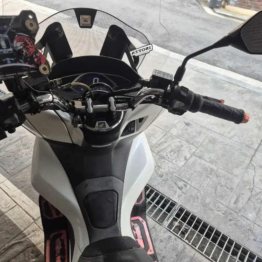 20년식 pcx