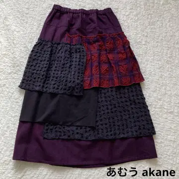 아무우 아카네 이 소재 절개 스커트