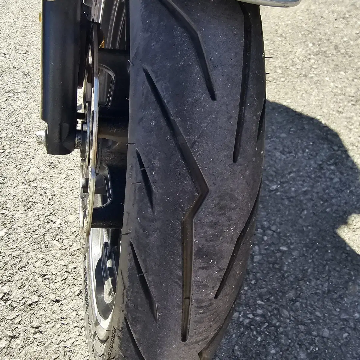 gsxr125 21년식 스페셜카울 판매합니다