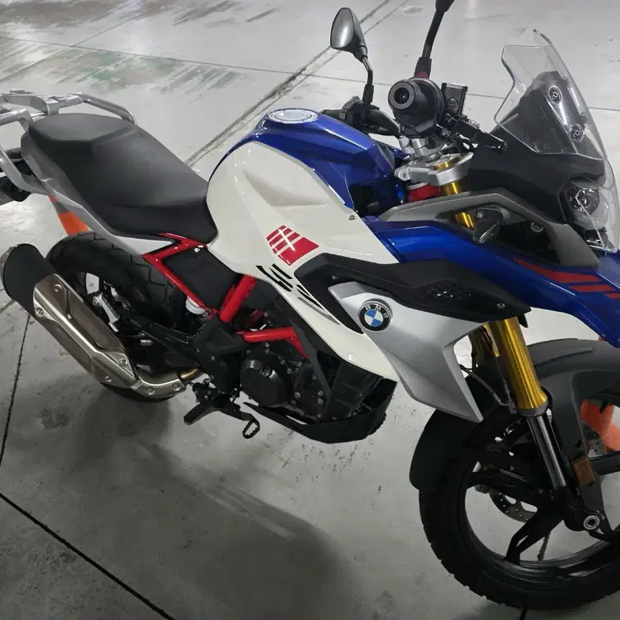 2023년식 310gs 스페셜컬러 판매합니다.