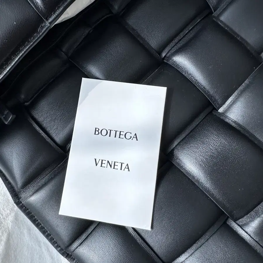 보테가 베네타 Bottega Veneta padded cassette