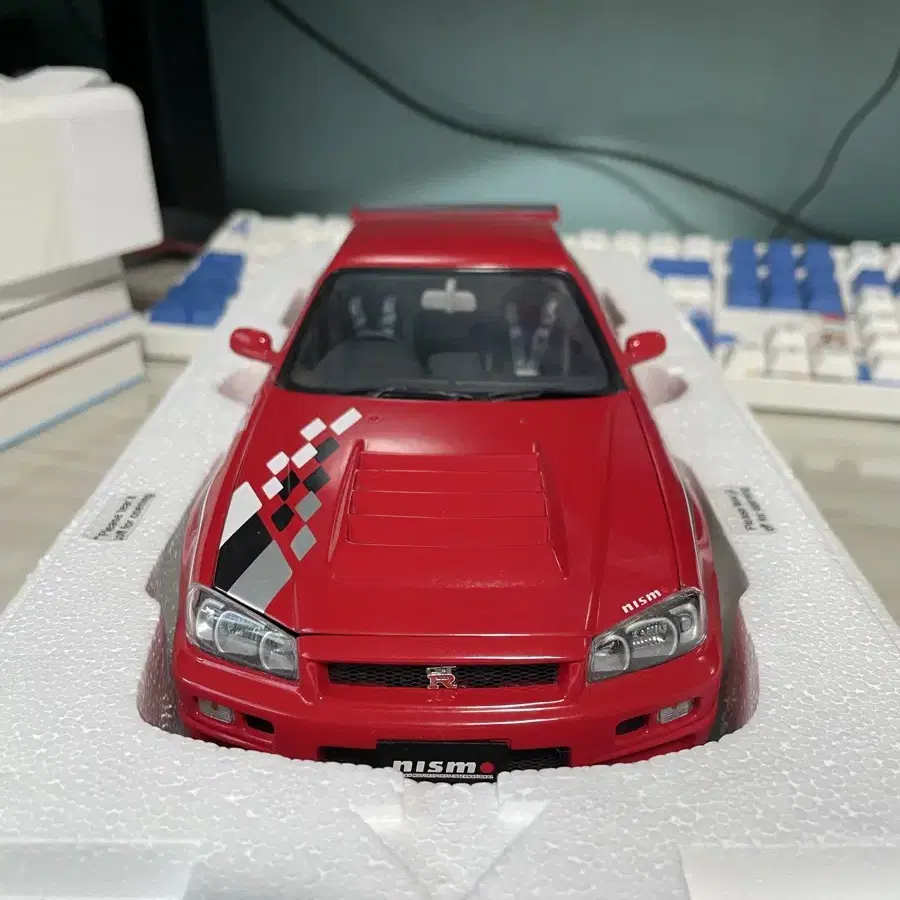 1/18 오토아트 GT-R R34 R튠