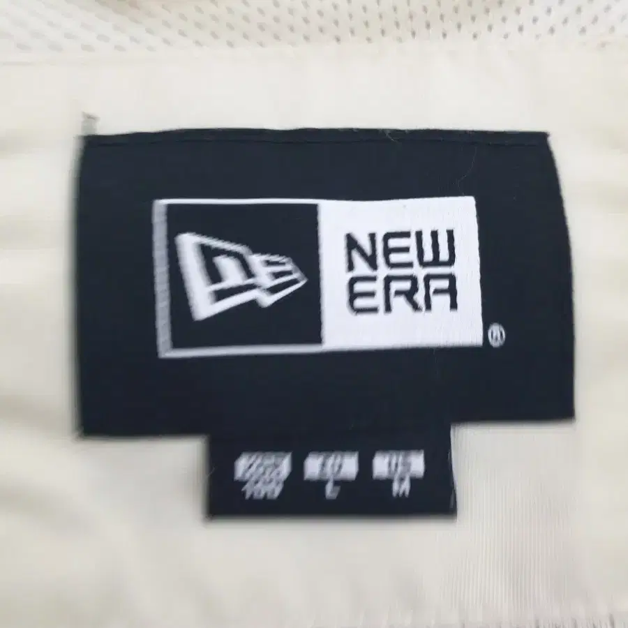 뉴에라(NEW ERA)패트리어츠 스타디움 자켓