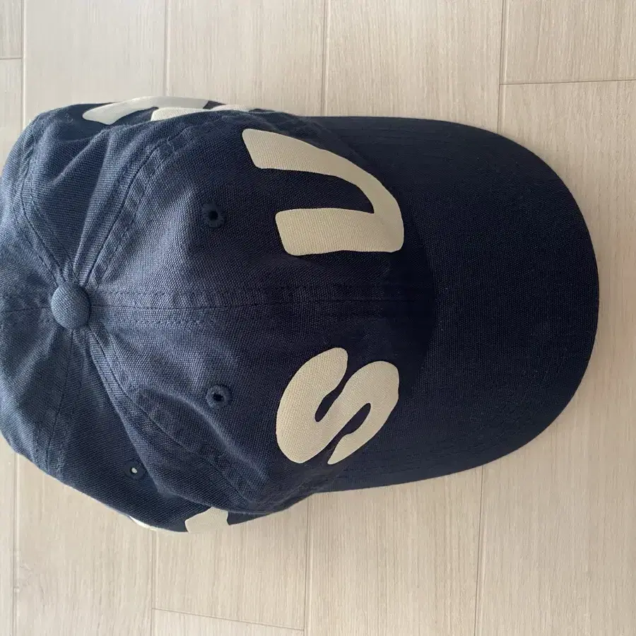 썬러브 Capital Cap Navy 볼캡