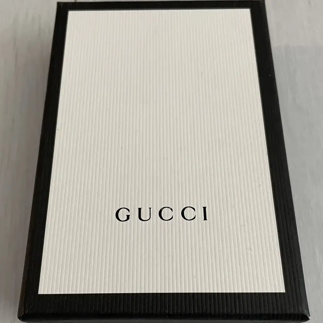 [GUCCI]구찌 박스 케이스 판매합니다