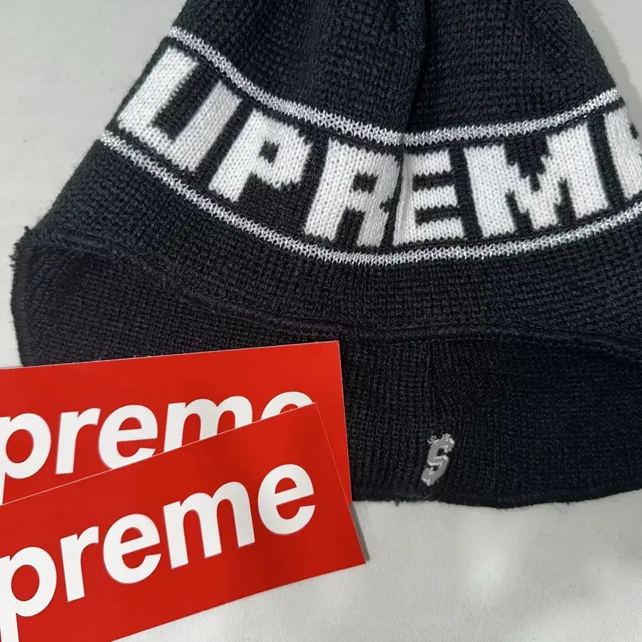 Supreme 슈프림 Earflap Beanie Black - 23FW