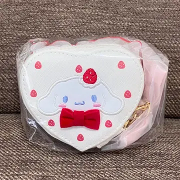 시나모롤 액세서리 케이스 숏케이크 산리오 딸기 이치고