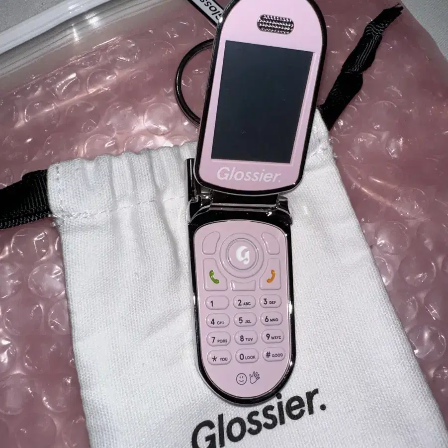 글로시에 glossier 한정 키링