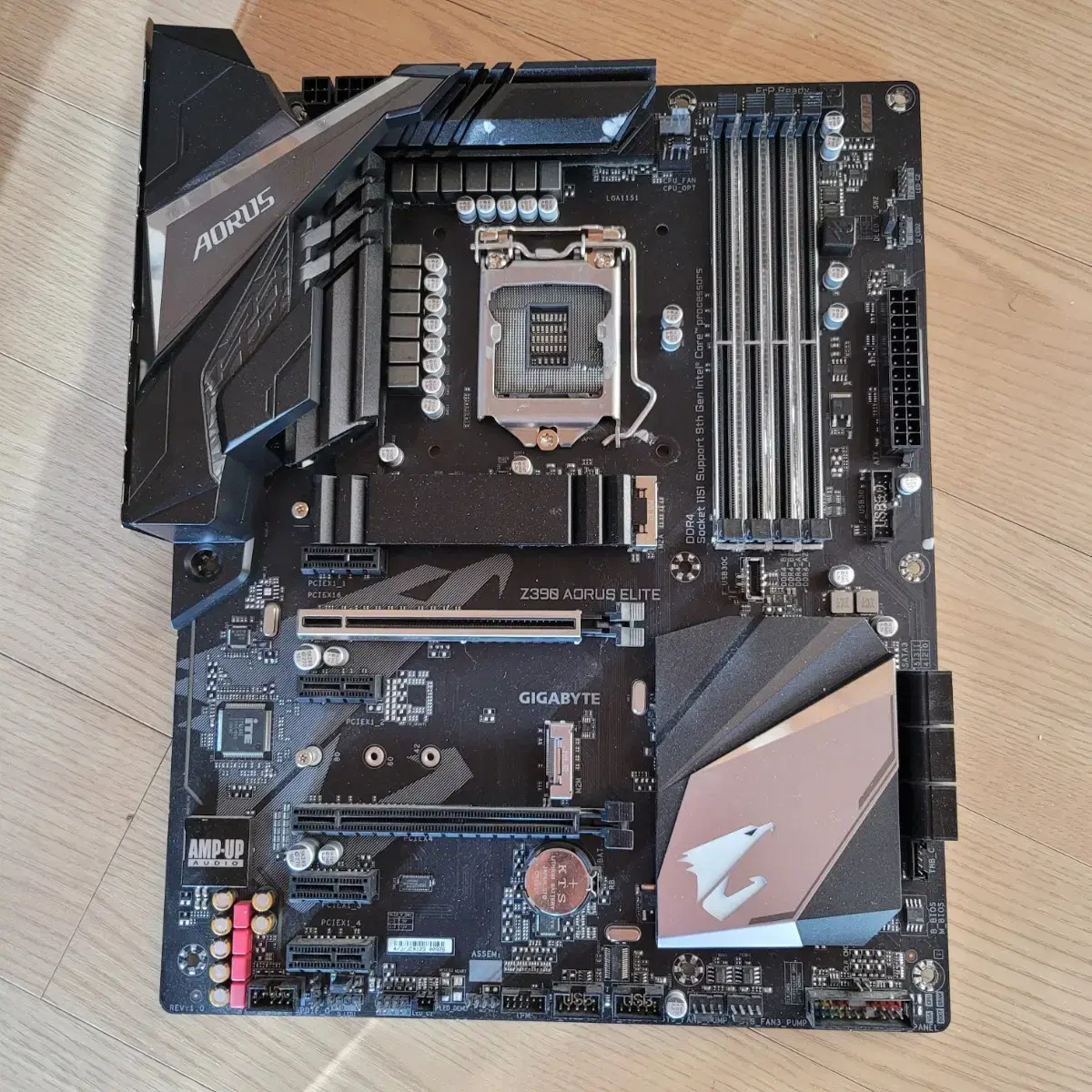 기가바이트 Z390 AORUS ELITE ㅡ하자