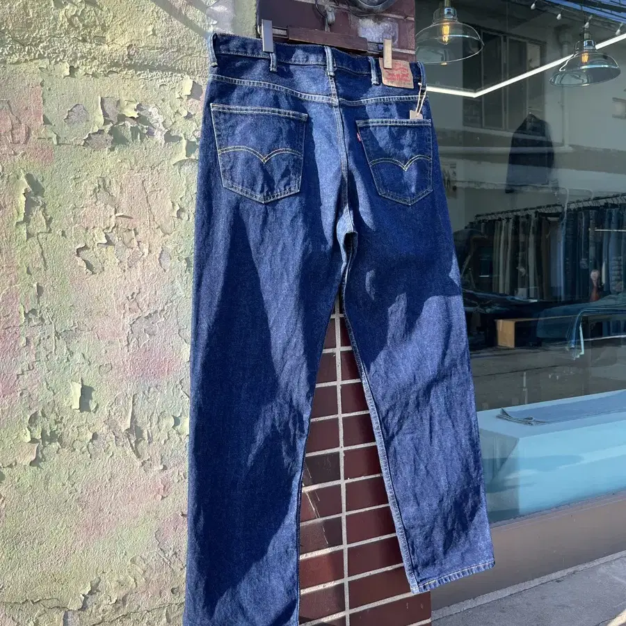 (38)00s 550 Vintage Levis