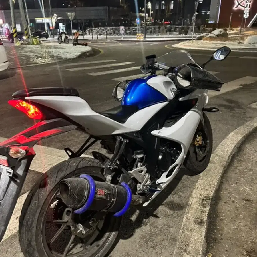 스즈키gsxr125