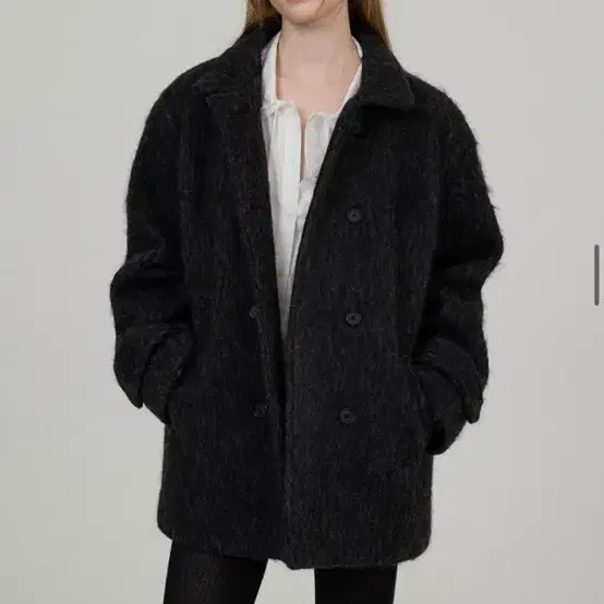 썸웨어버터 코트 Hairy Wool Half coat