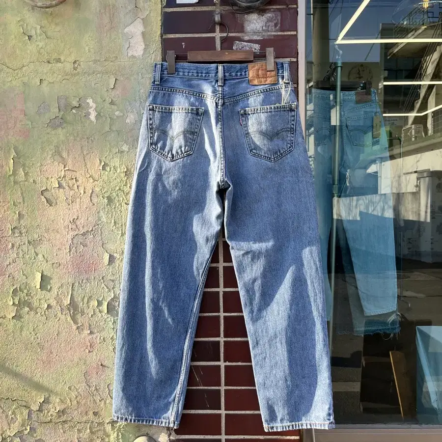 (29-30)00s 550 Vintage Levis