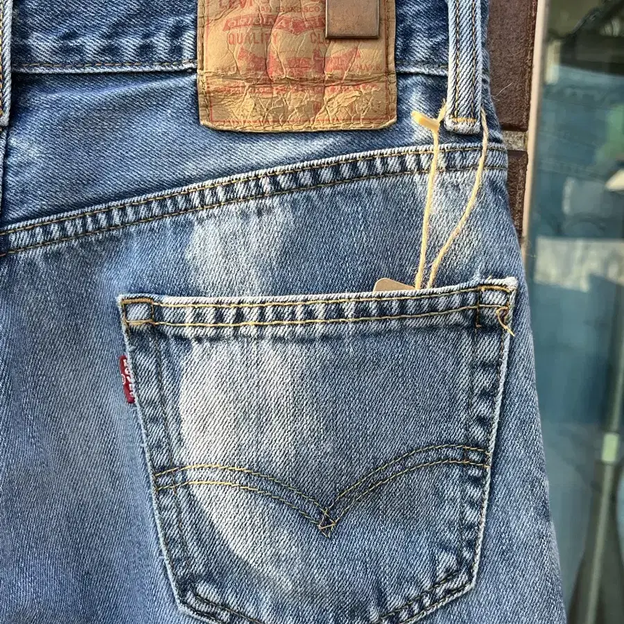 (29-30)00s 550 Vintage Levis