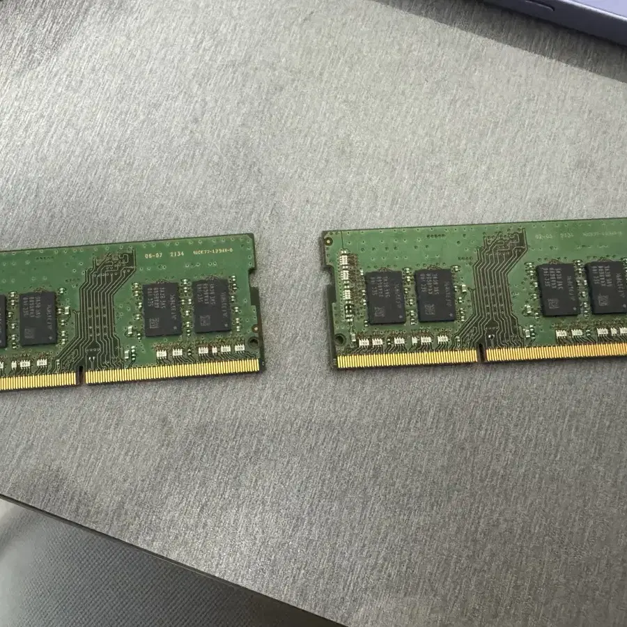 노트북DDR4 8gb 2장 판매합니다 제조사 삼성