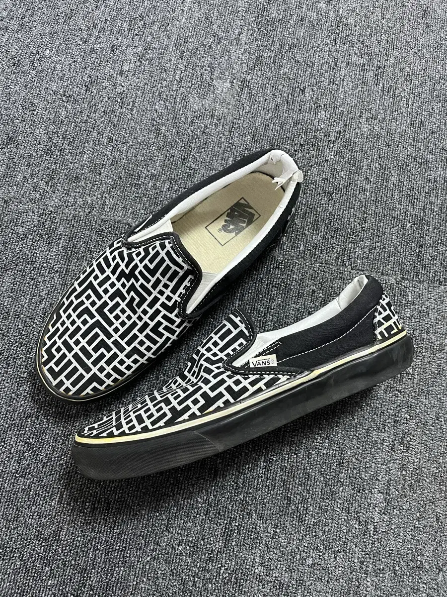 Old vans pattern slip on 반스 슬립온 빈티지