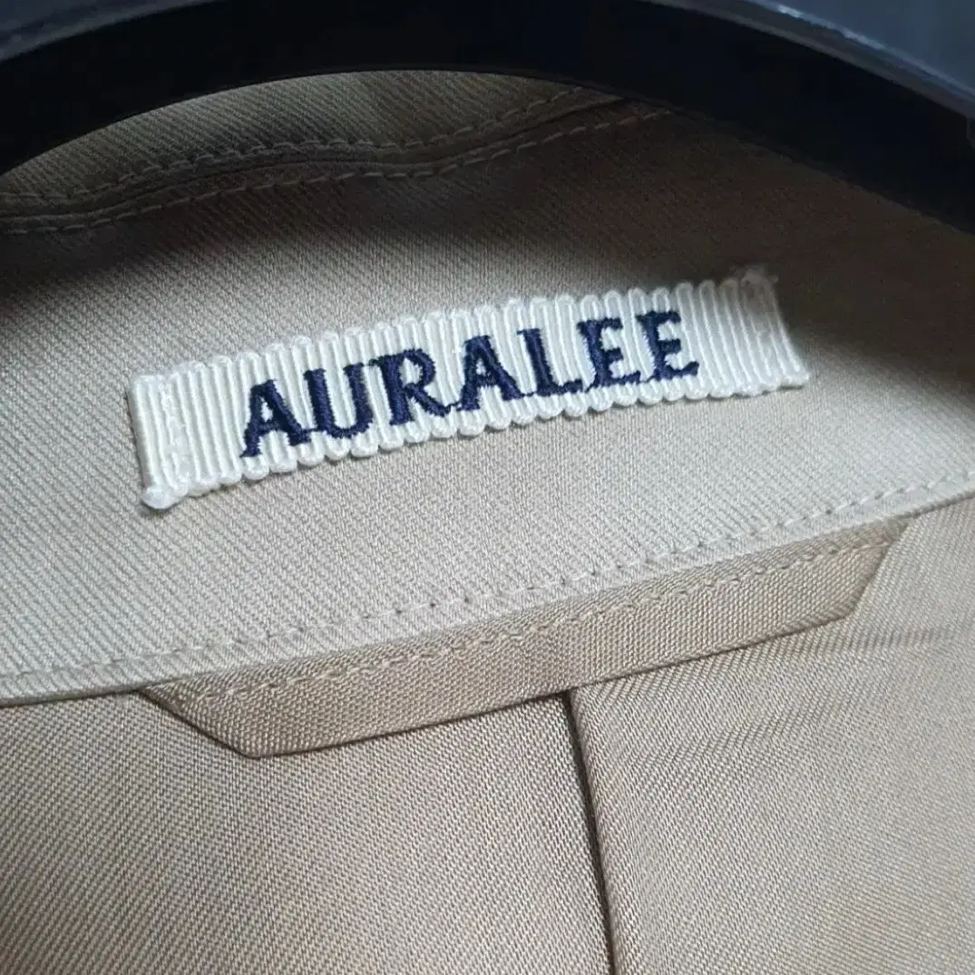 오라리(auralee) WASHED 트랜치 코트 (5)