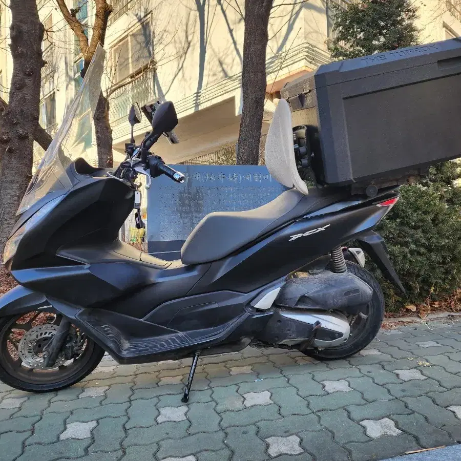 PCX125 cbs모델 21년식 판매합니다