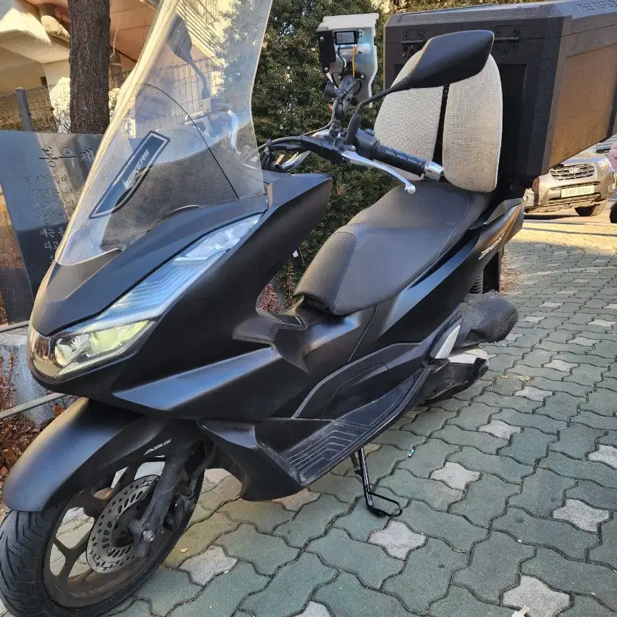 PCX125 cbs모델 21년식 판매합니다