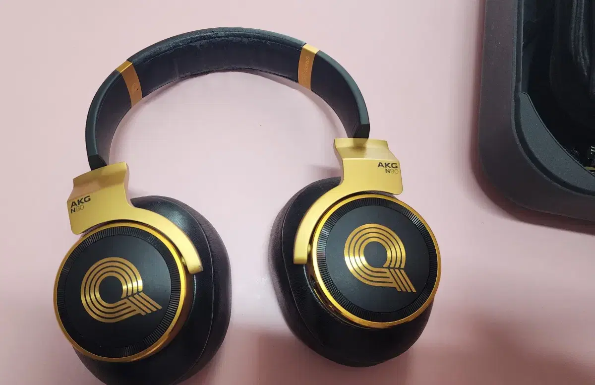 akg n90q 퀸시존스 n90