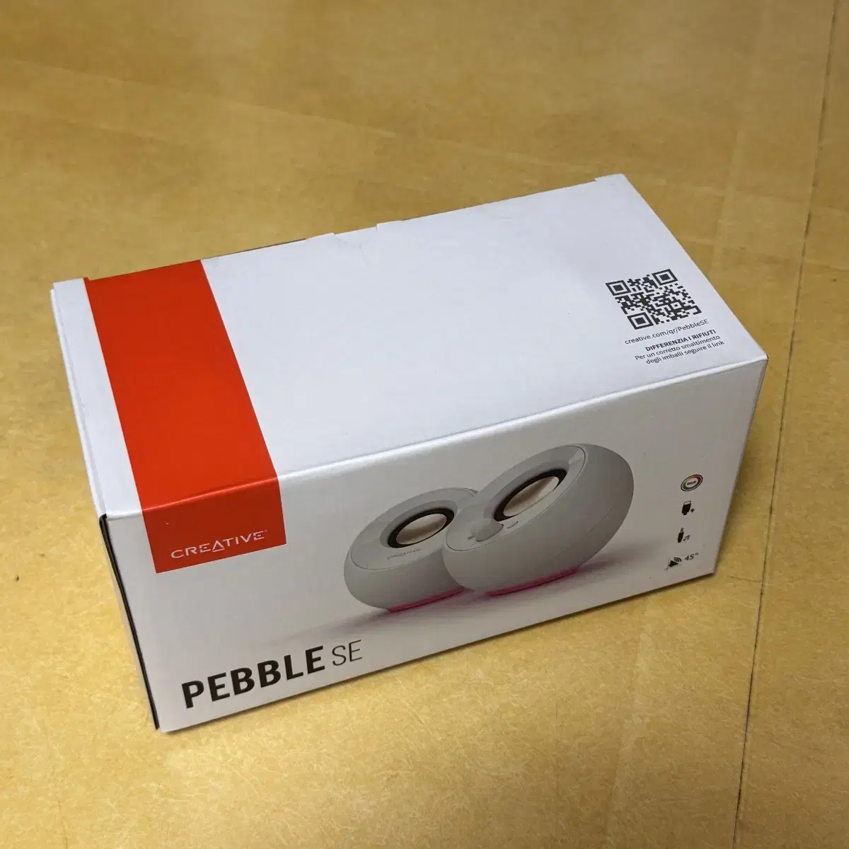 크리에이티브 PEBBLE SE RGB WHITE 스피커 새상품 판매합니다