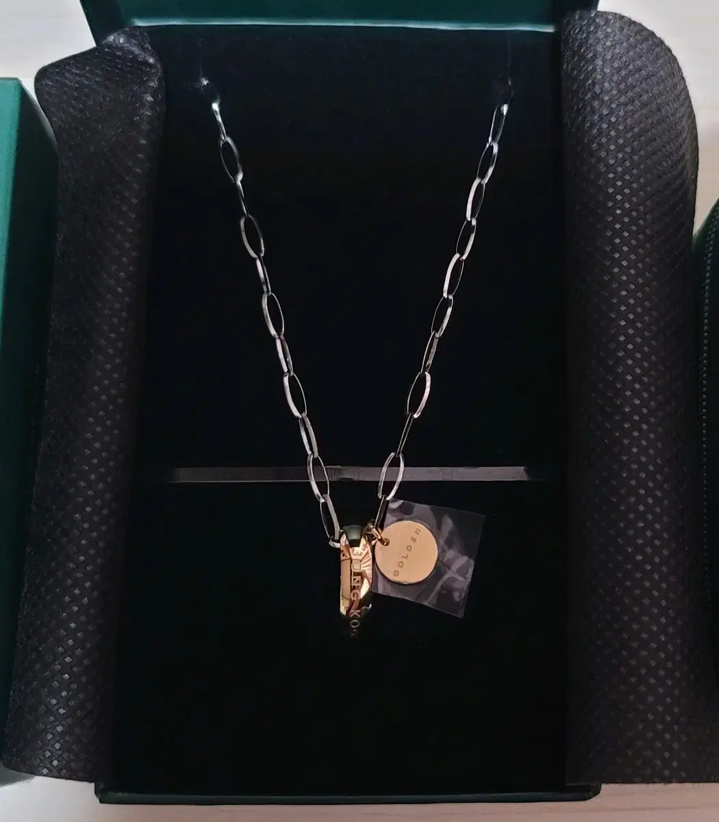 방탄 정국 골든 전시회 목걸이 bts jk necklace