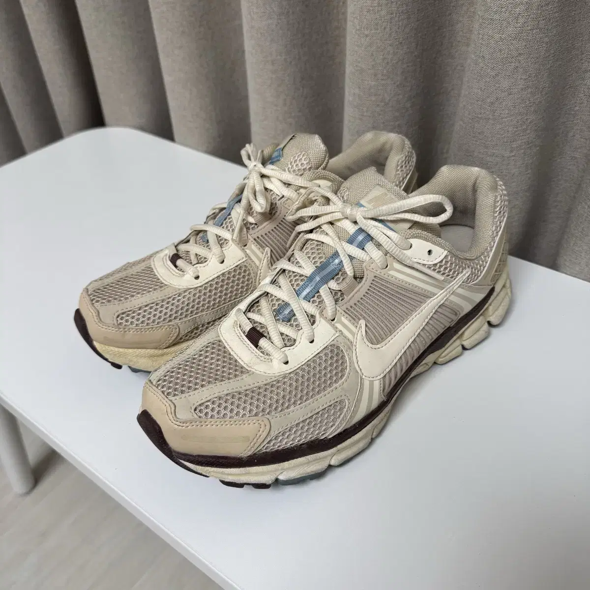 (W275)나이키 줌 보메로5 오트밀 M270 추천 운동화