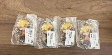 피스 아파트 학파로 아크릴 키링 고생 신사