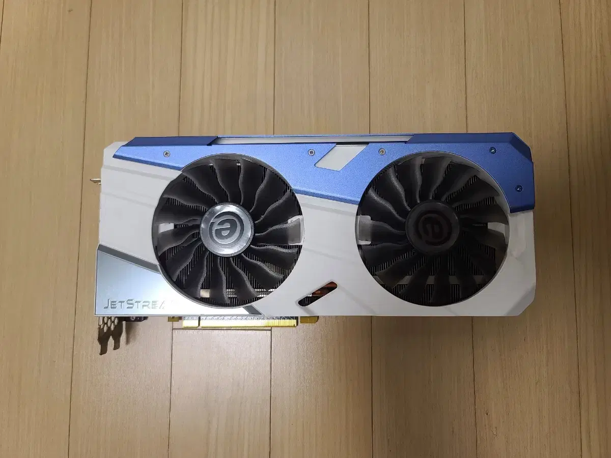 이엠택 XENON GTX 1070 Super Jetstream