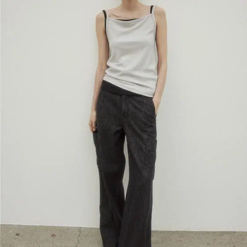 게즈 GED- RIBBED SLEEVELESS TOP - GRAY