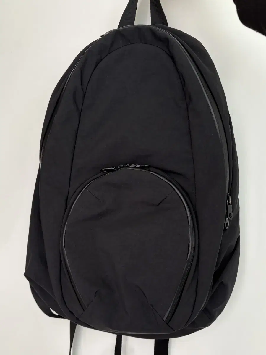 유세지 AVOCADO PACK  /  BLACK 백팩