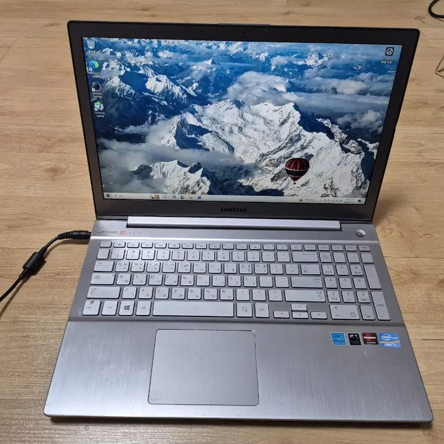 삼성 노트북 nt770z5e(15.6) i7 팝니다.