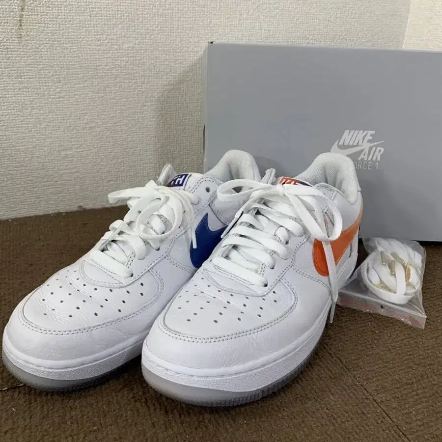 NIKE & KITH AIR FORCE 1 LOW.상태좋은 중고제품팝니다