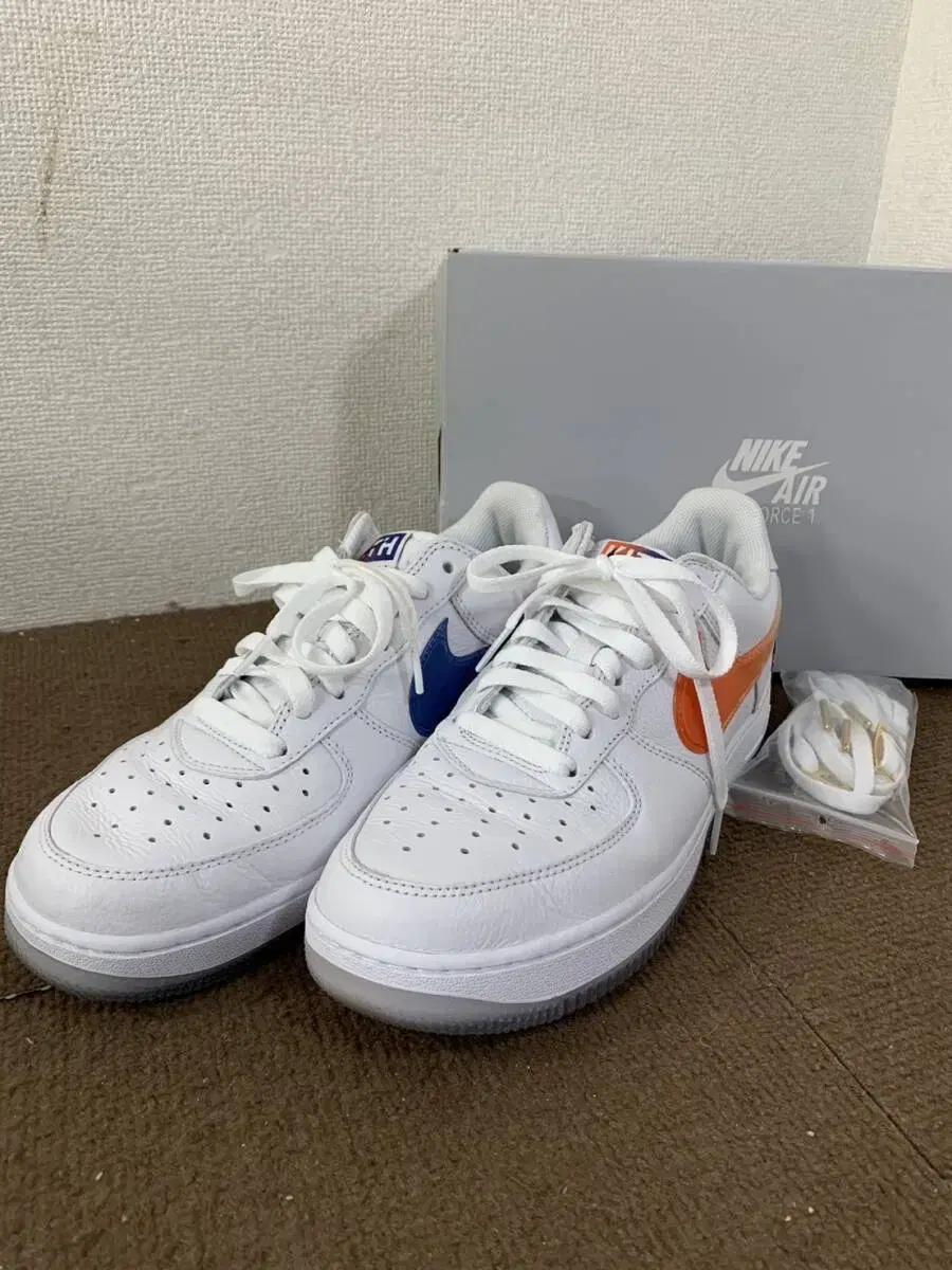 NIKE & KITH AIR FORCE 1 LOW.상태좋은 중고제품팝니다