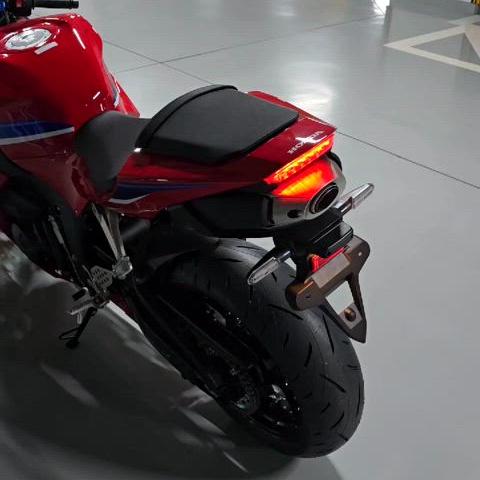 2025 cbr600rr 판매합니다 키로수20km