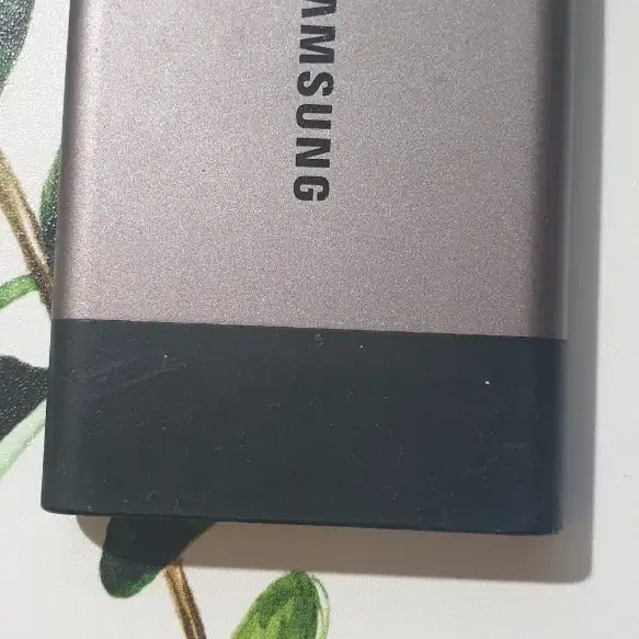 삼성포터블 T3  SSD 하드. 250G