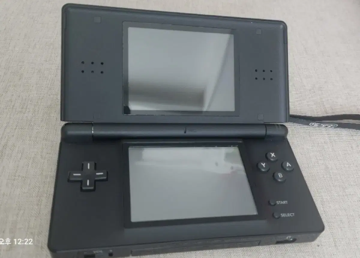 닌텐도 ds lite 블랙 + 알포칩 2개