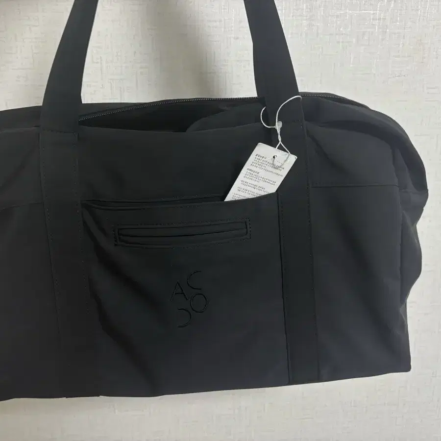 ACOC LIP LARGE BOSTON BAG