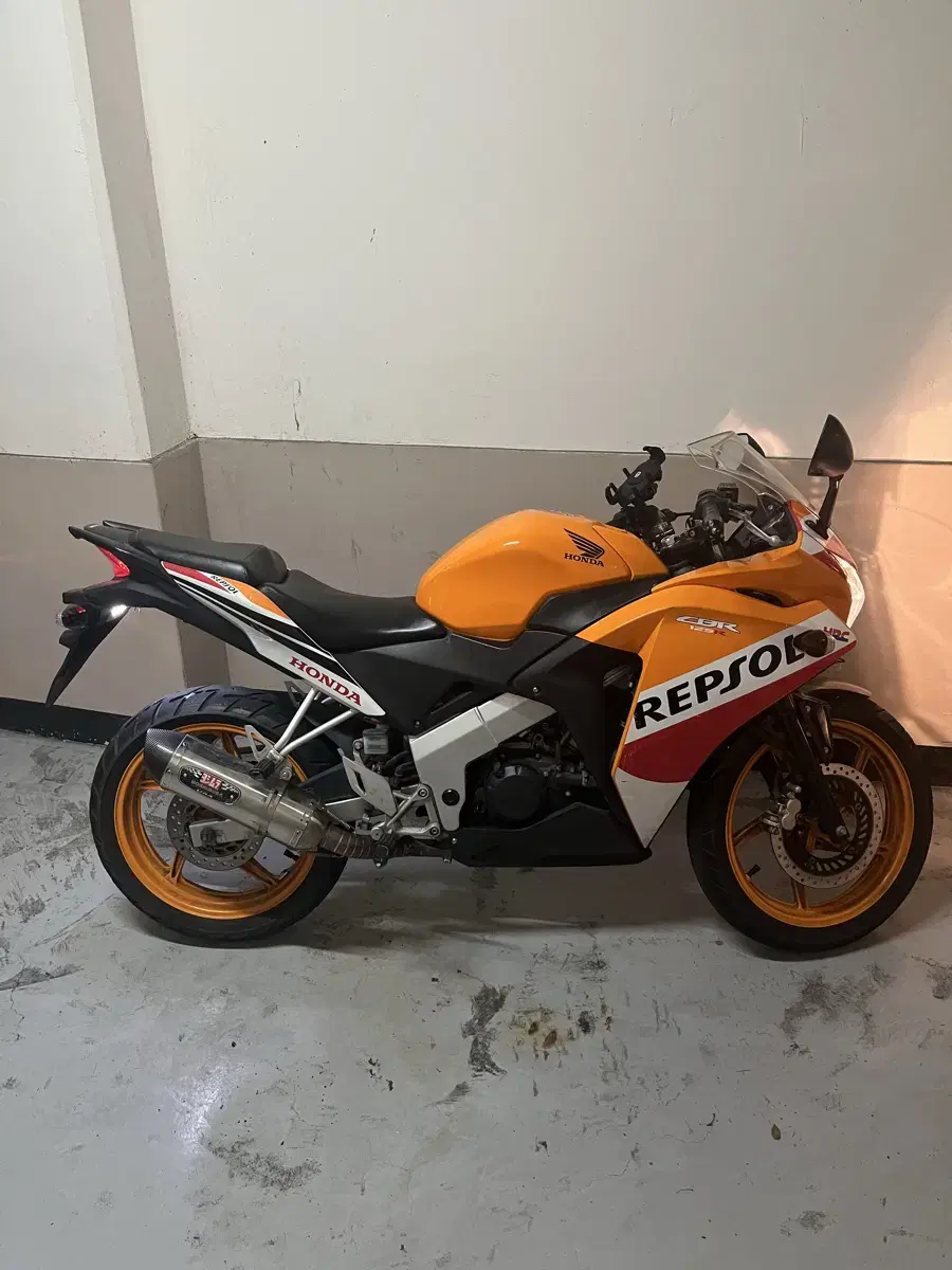 Cbr125cc 렙솔 오토바이 대차 가능