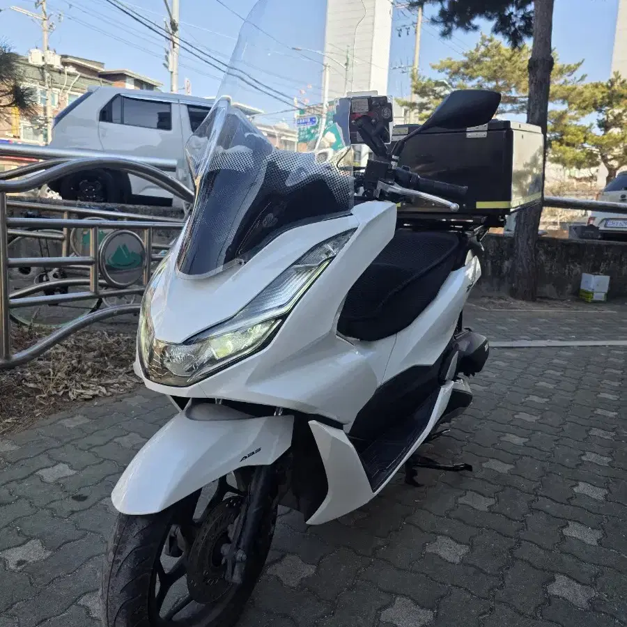 2024년식 ABS 전면블박  pcx125 팝니다