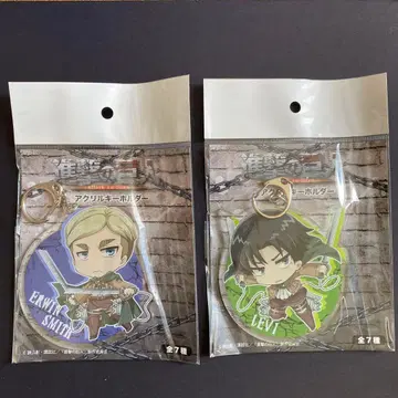 진격의 거인 아크릴 키링 엘빈 리바이