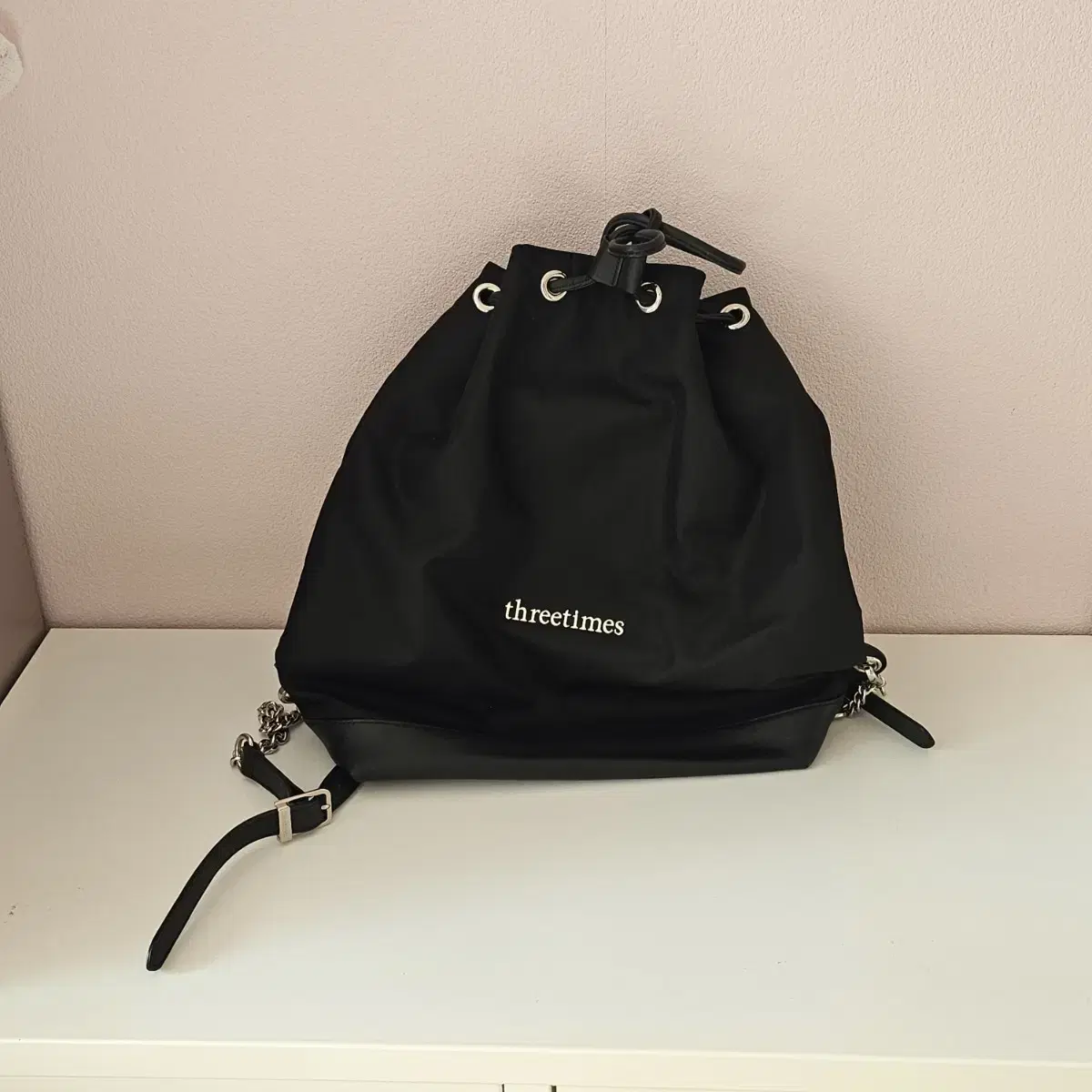 韓国 threetimes classic tie backpack THREETIMES | 쓰리타임즈 130,000 KRW) Threetimes Classic Tie