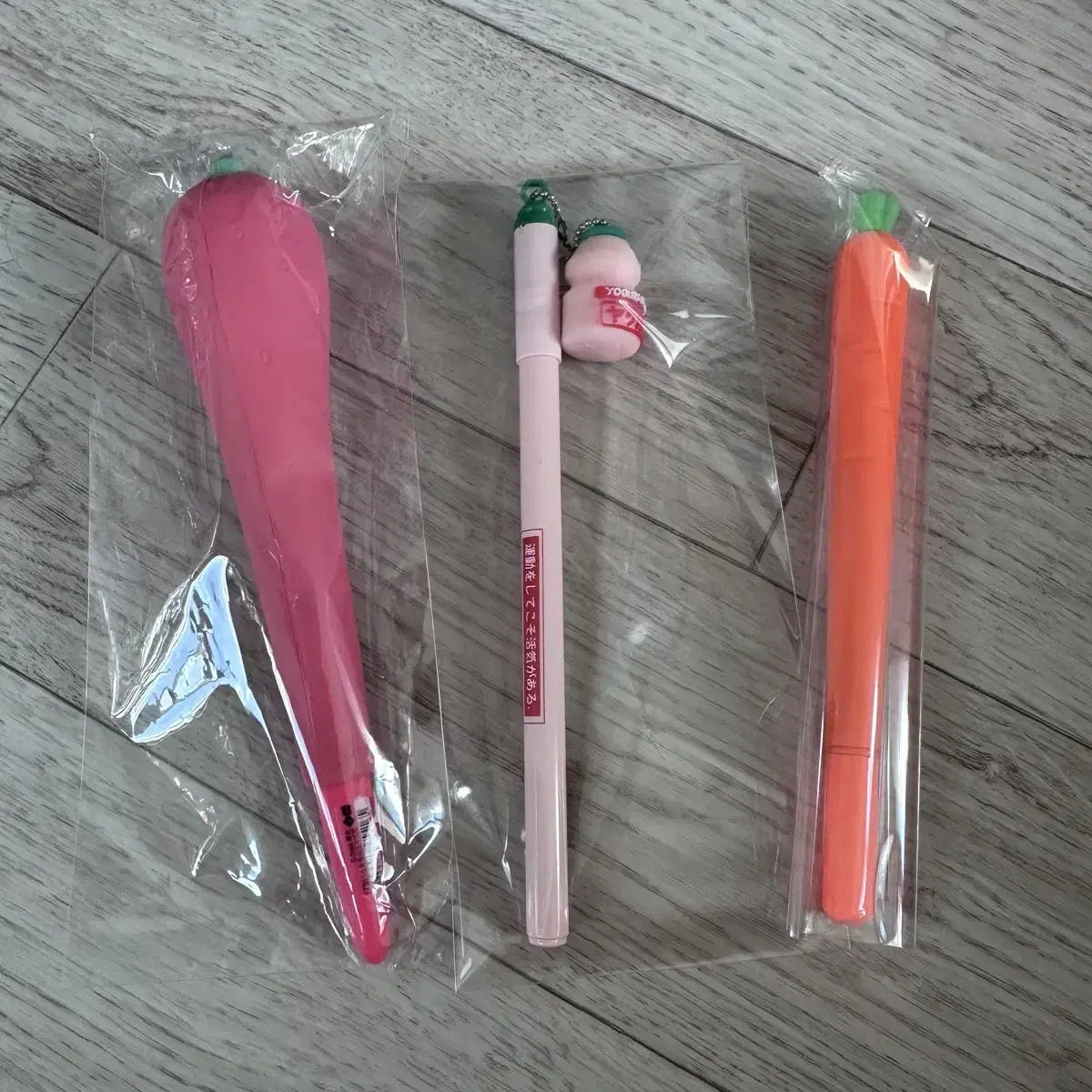 일괄 새상품 딸기 당근 요구르트 볼펜 딸기는 스퀴즈