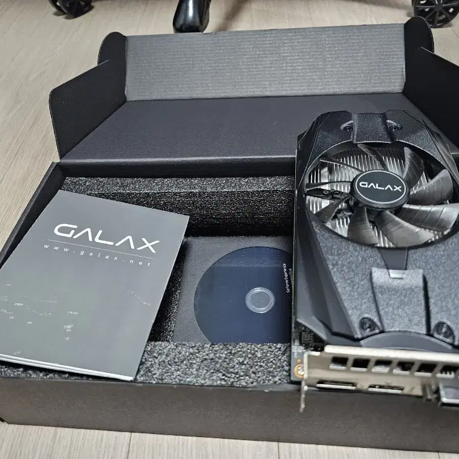 갤럭시 1050Ti A급 판매합니다