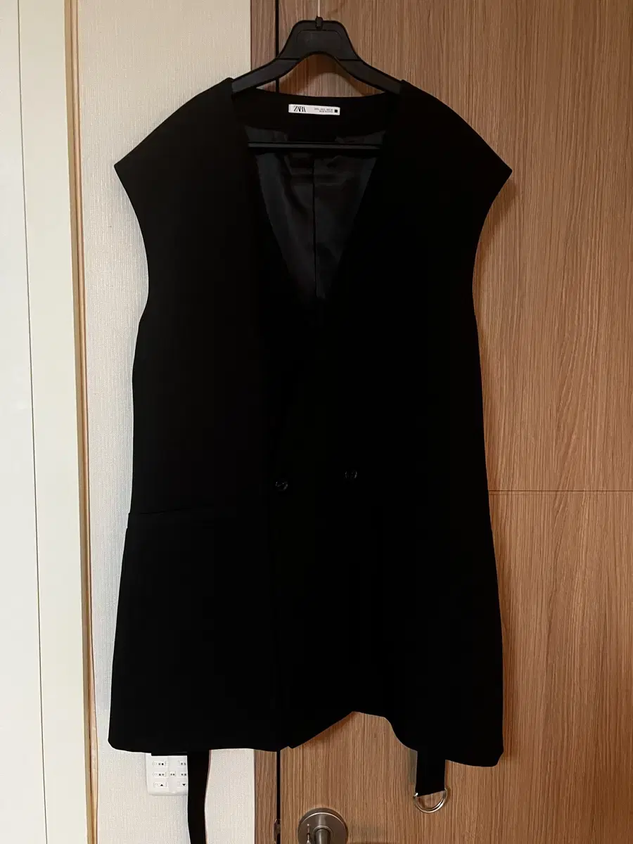 Zara Black Vest