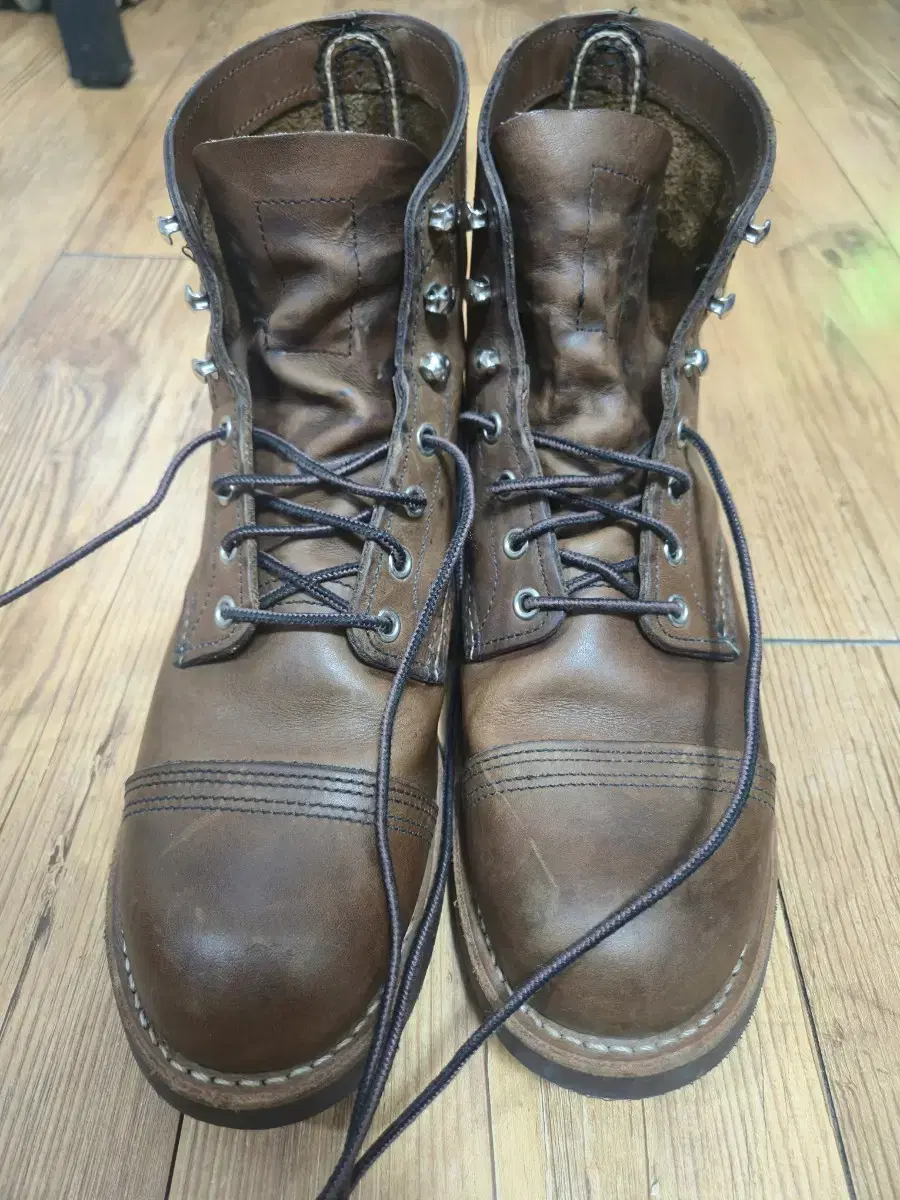 Red Wing Iron Ranger 8111 9D