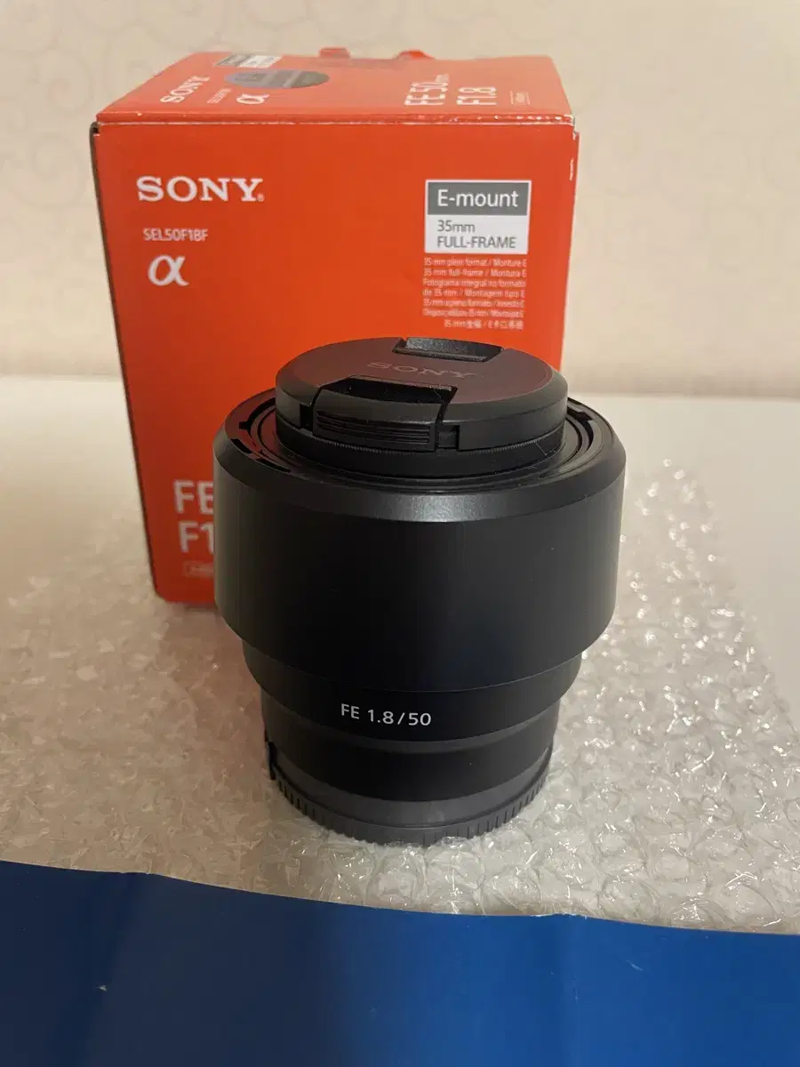 소니 fe50 f1.8 여친렌즈 판매합니다!(풀박)